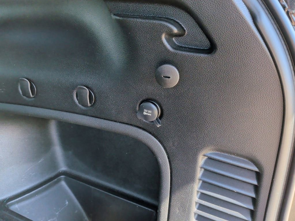 Used 2021 Jeep Grand Cherokee Laredo image 38