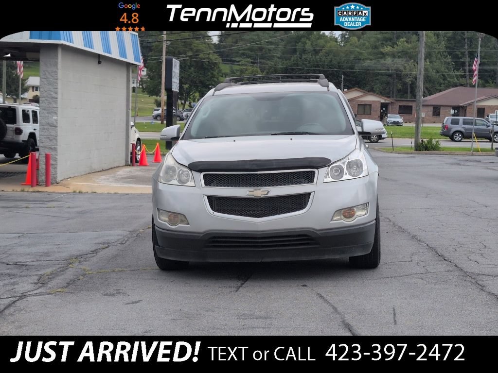 Used 2011 Chevrolet Traverse LT w/ LPO, 'HIT The Road' Package FWD video 2