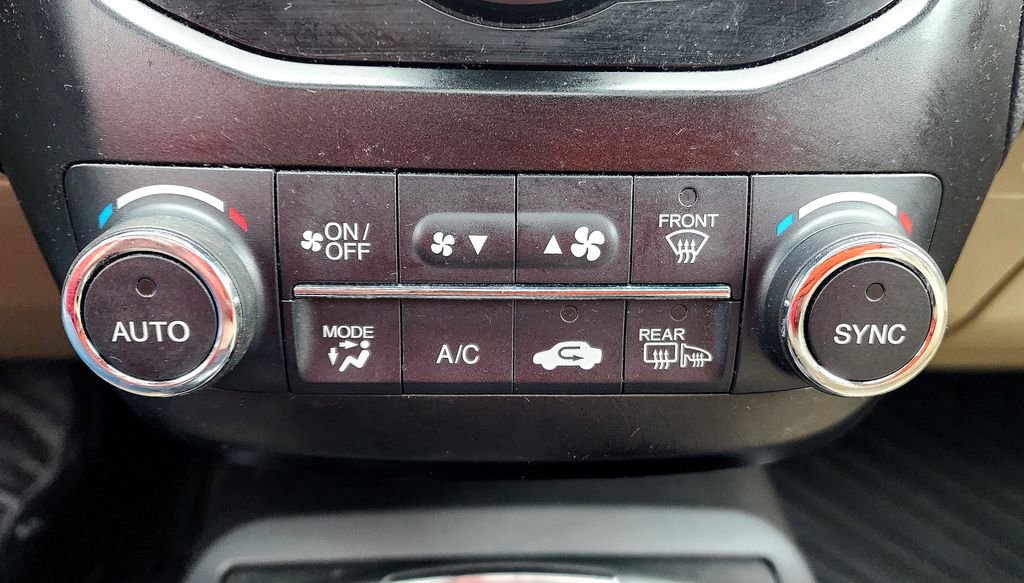 Used 2015 Acura RDX AWD w/ Technology Package image 27