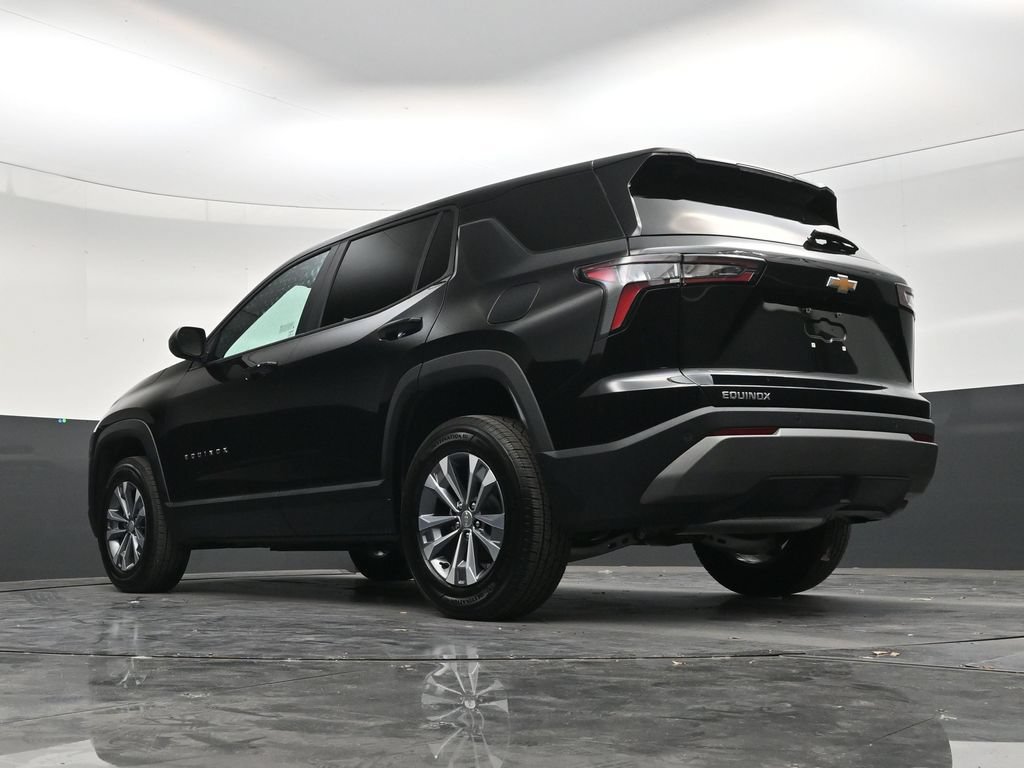Used 2026 Chevrolet Equinox LT FWD image 22