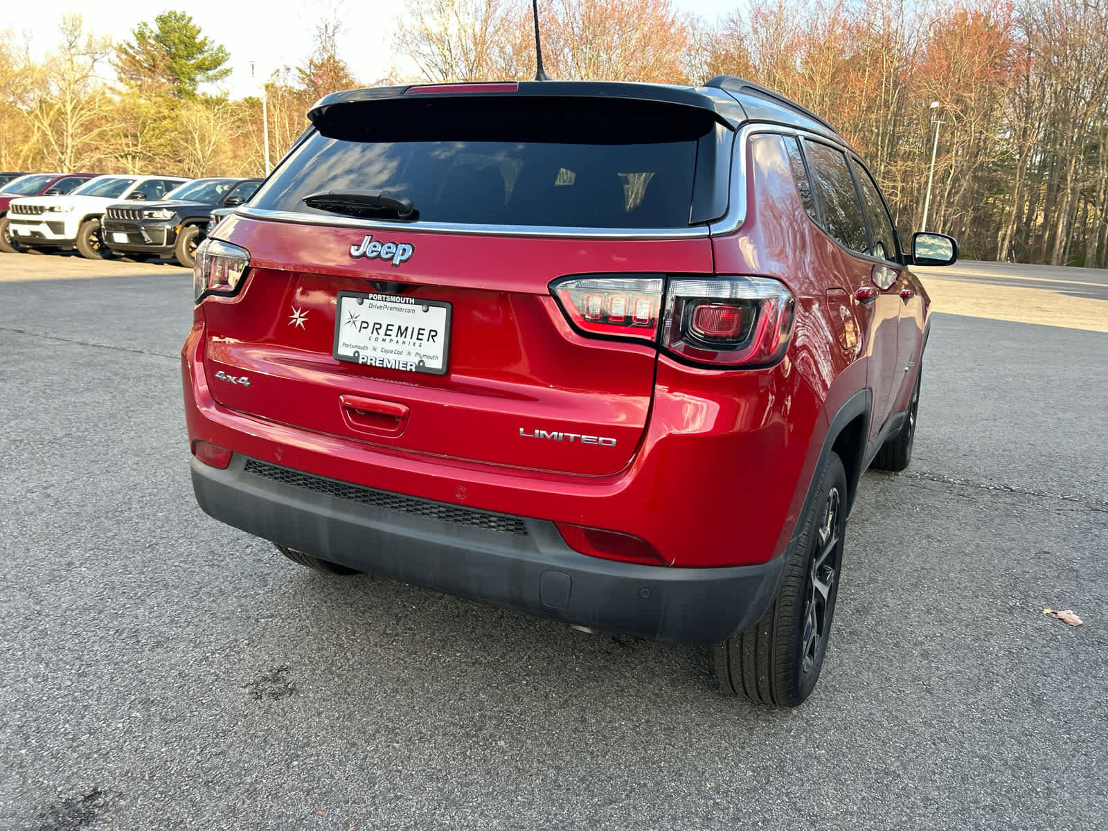 Used 2026 Jeep Compass Limited image 5