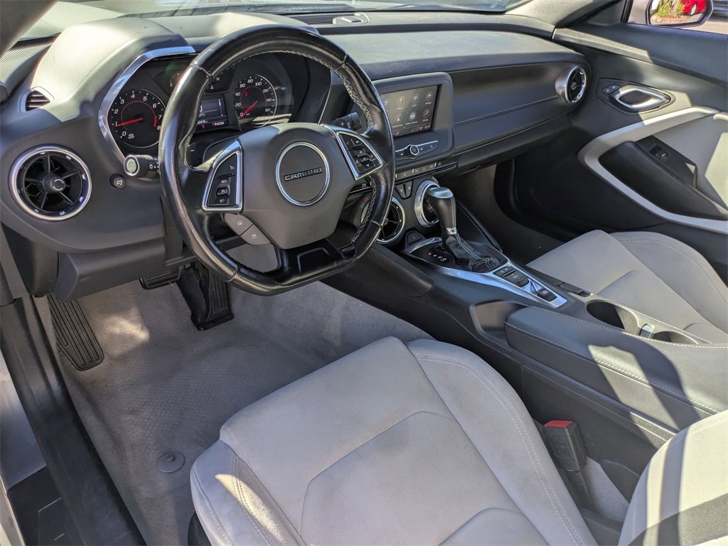 Used 2023 Chevrolet Camaro LT image 17