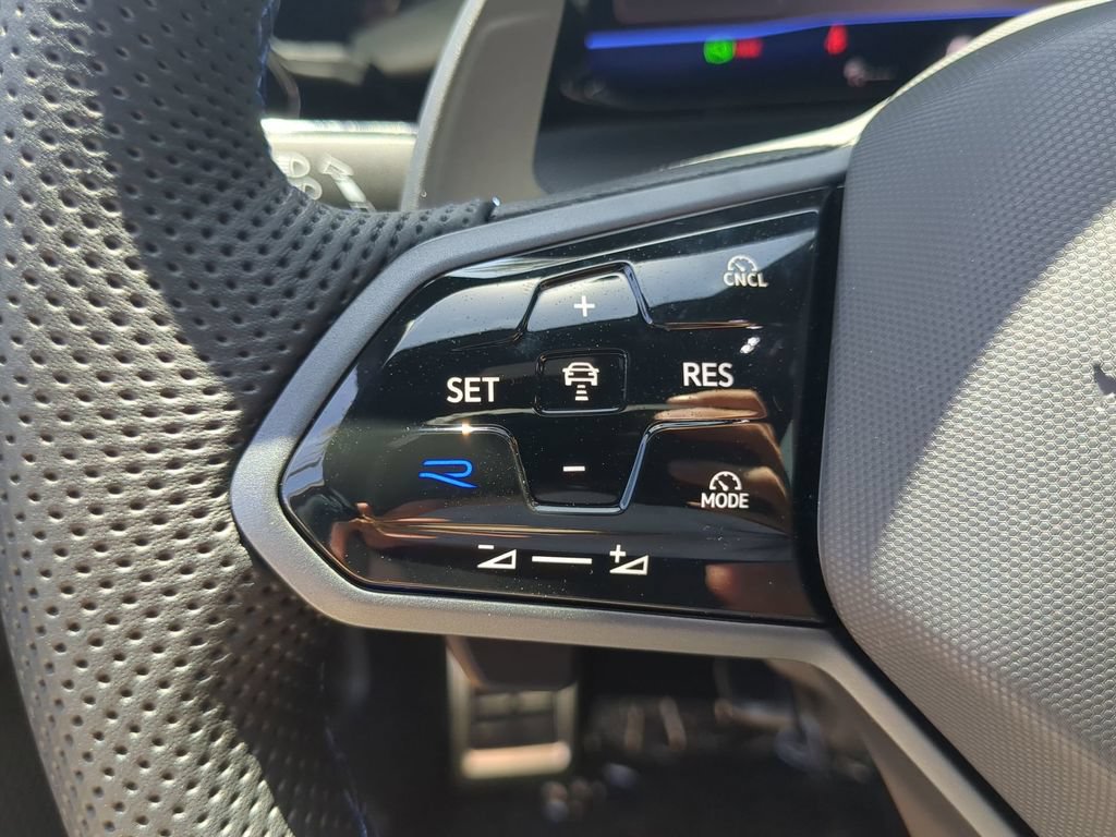 New 2026 Volkswagen Golf w/ Euro Style Package AWD/4WD image 27