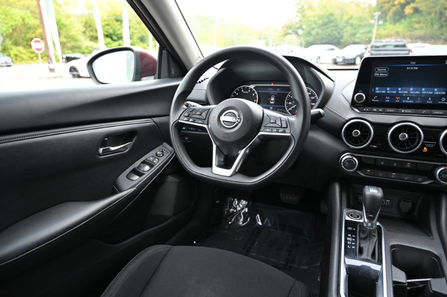 Used 2024 Nissan Sentra SV image 11