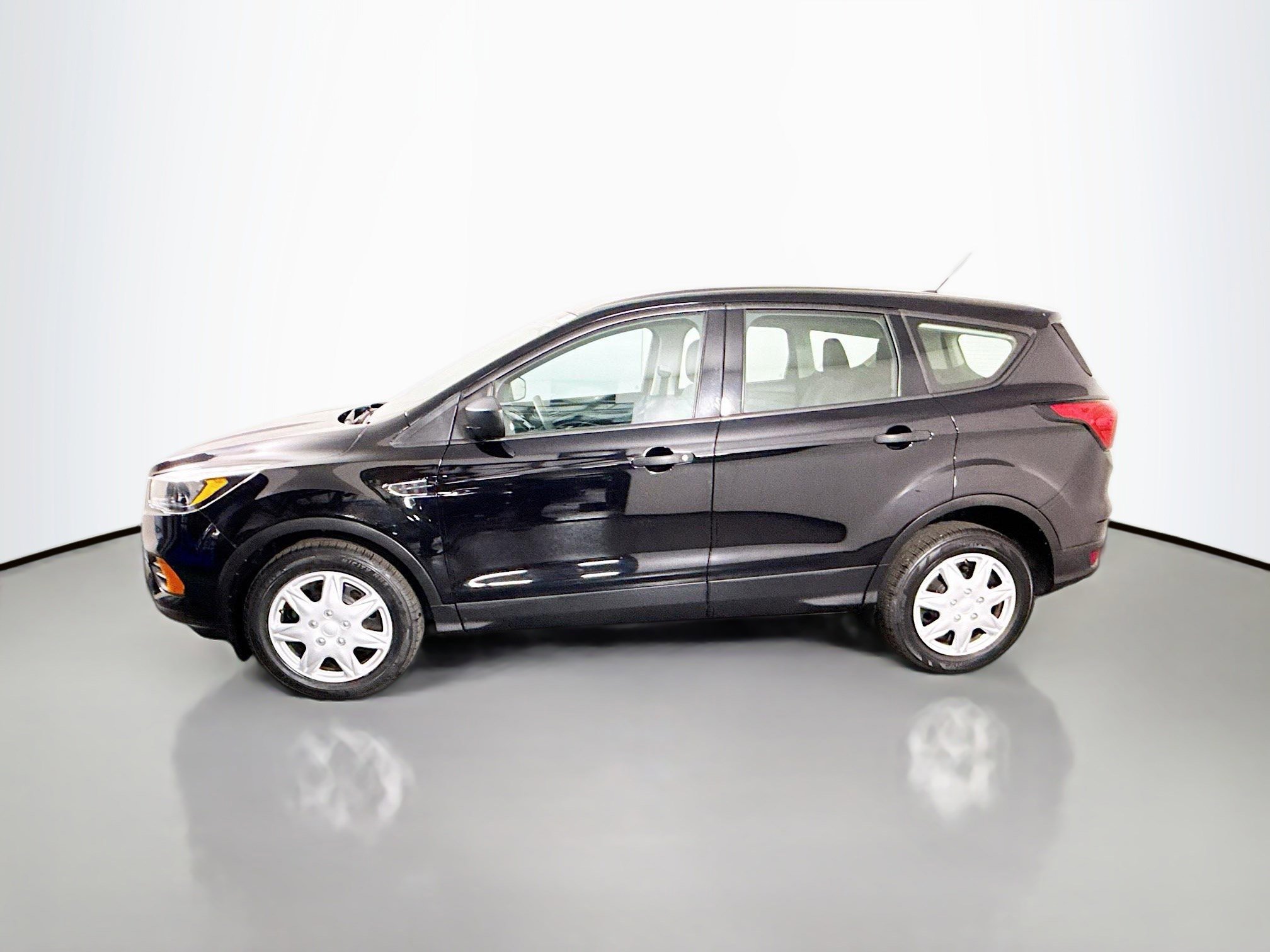 Used 2019 Ford Escape S FWD image 6