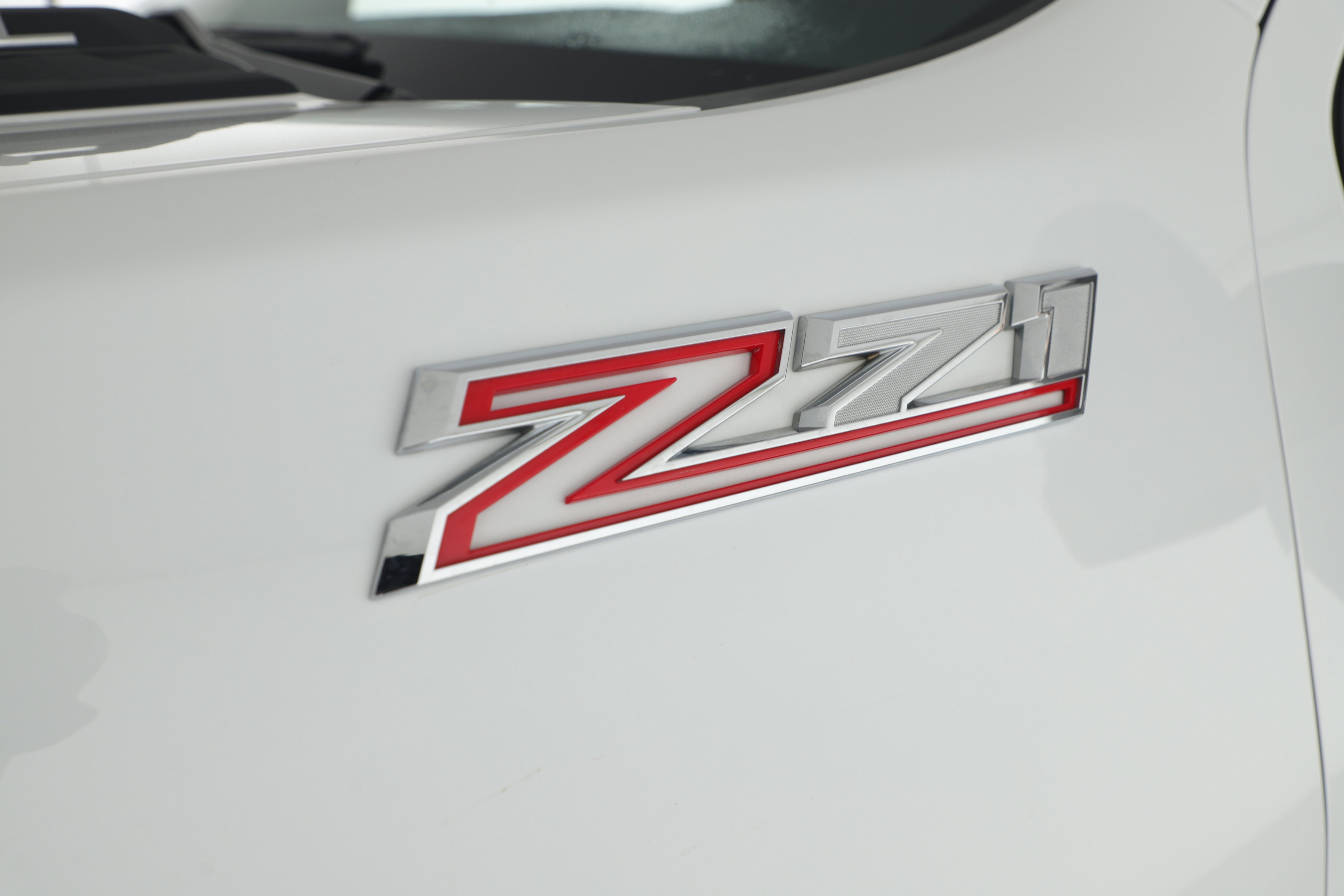 Used 2024 Chevrolet Silverado 2500 Custom w/ Custom Value Package image 18