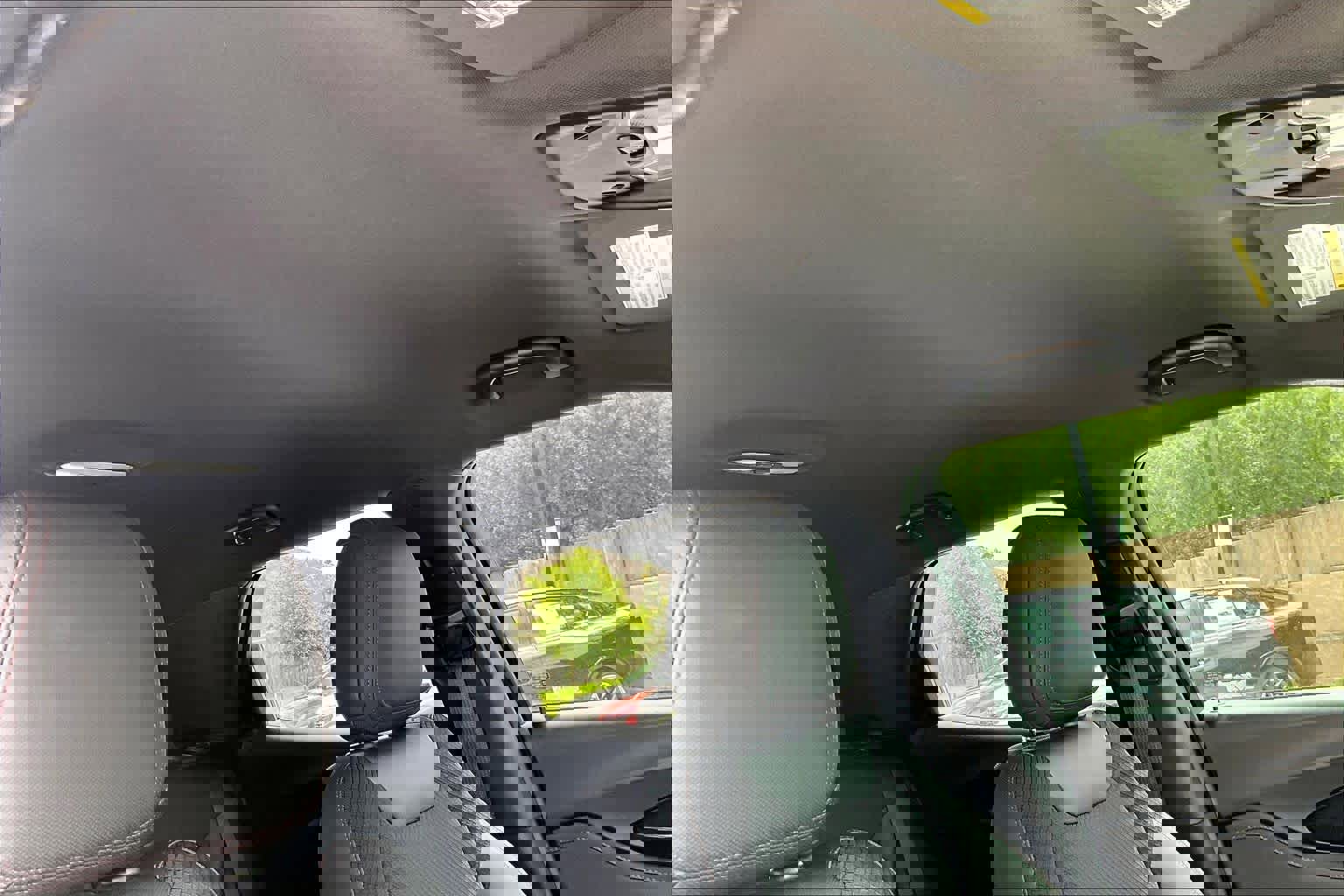 Used 2021 Chevrolet TrailBlazer RS w/ Technology Package FWD image 14