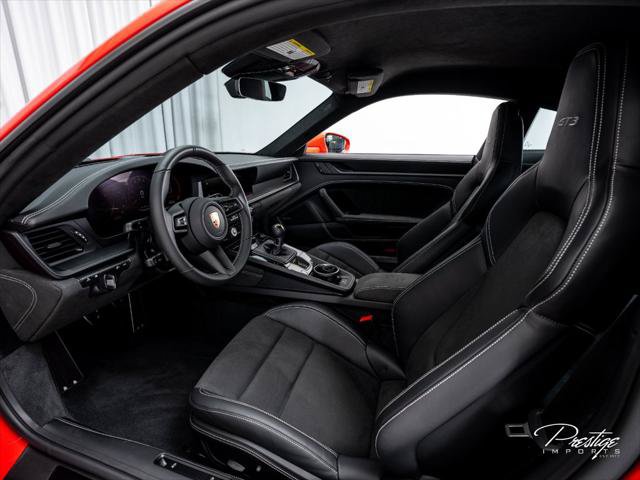 Used 2026 Porsche 911 GT3 RWD image 25