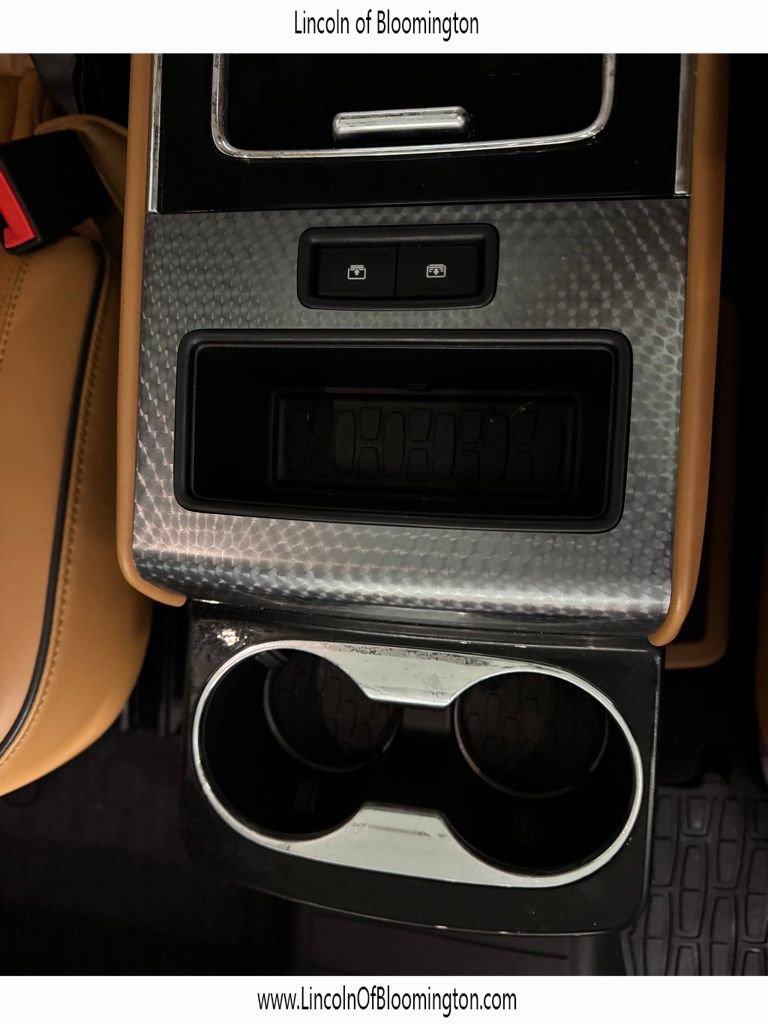 Certified 2025 Lincoln Aviator Black Label w/ Jet Appearance Package image 59