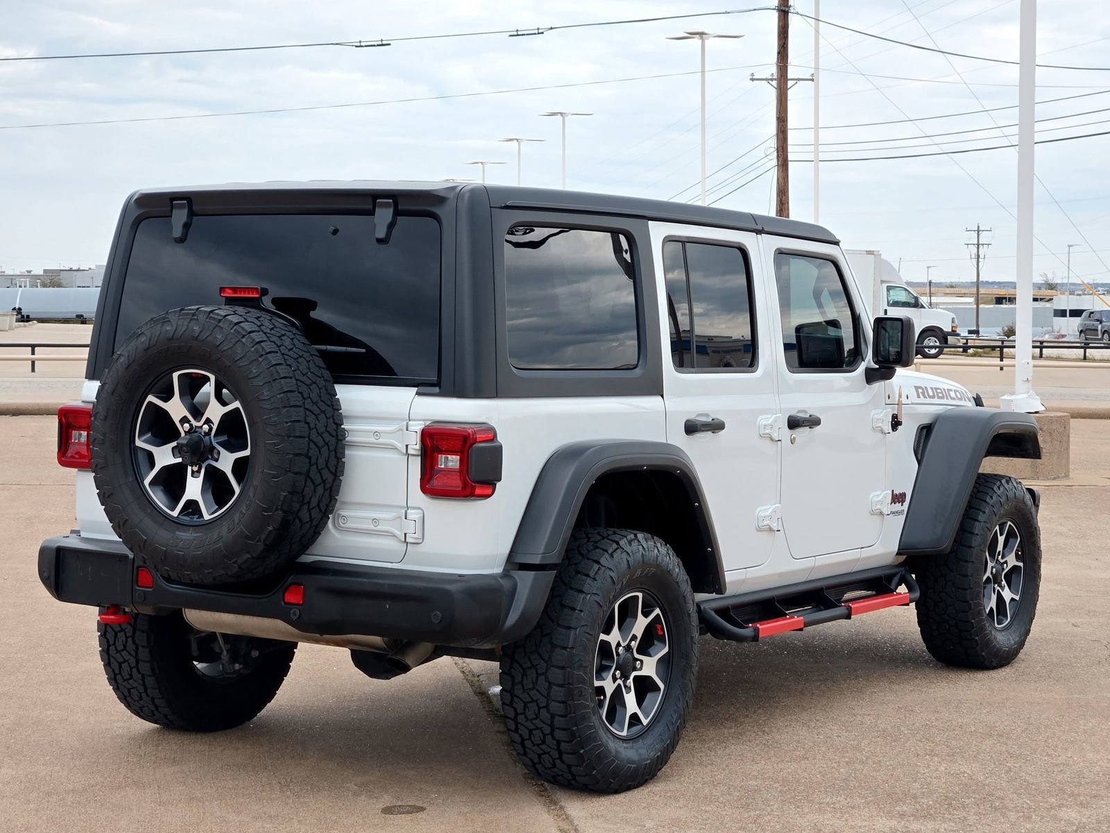 Used 2022 Jeep Wrangler Unlimited Rubicon w/ Cold Weather Group image 3