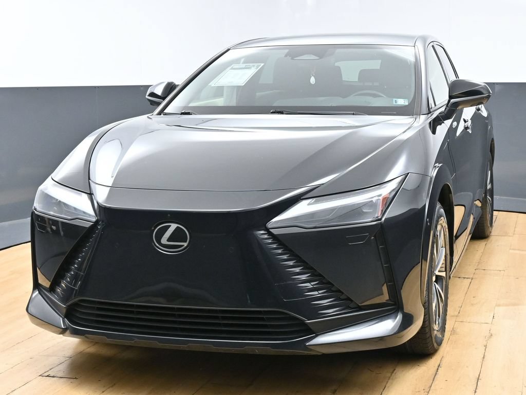 Used 2023 Lexus RZ 450e Premium w/ Technology Package AWD/4WD image 5