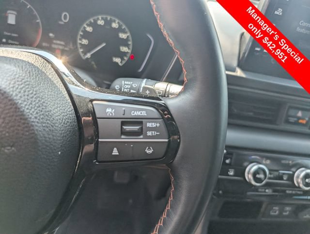 Used 2025 Honda Pilot TrailSport image 17