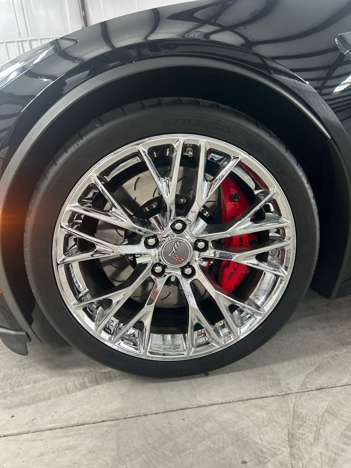 Used 2015 Chevrolet Corvette Z06 w/ 3LZ Preferred Equipment Group image 10