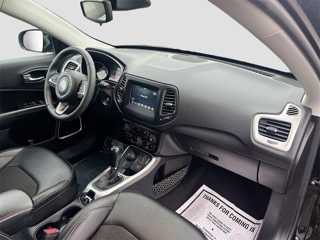 Used 2021 Jeep Compass Latitude image 26