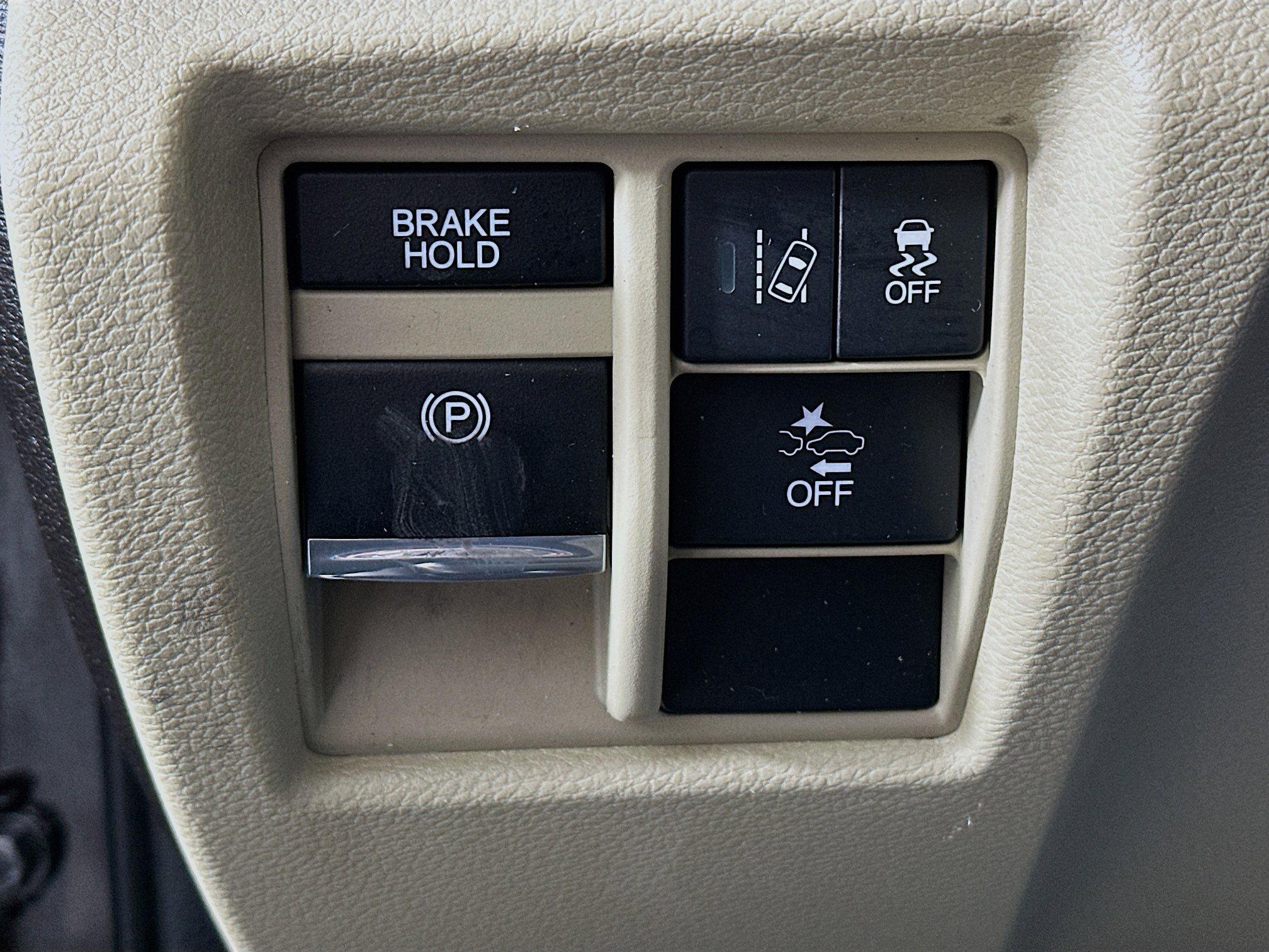 Used 2017 Acura MDX SH-AWD w/ Technology Package image 16