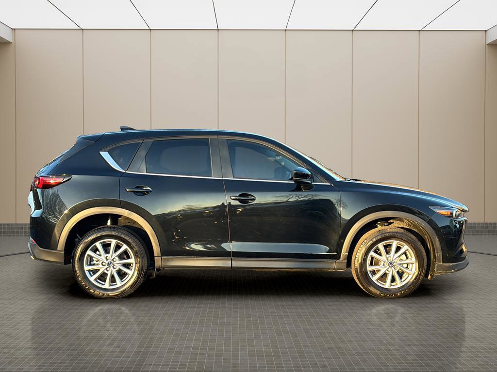 Used 2023 MAZDA CX-5 AWD 2.5 S w/ Select Package image 6