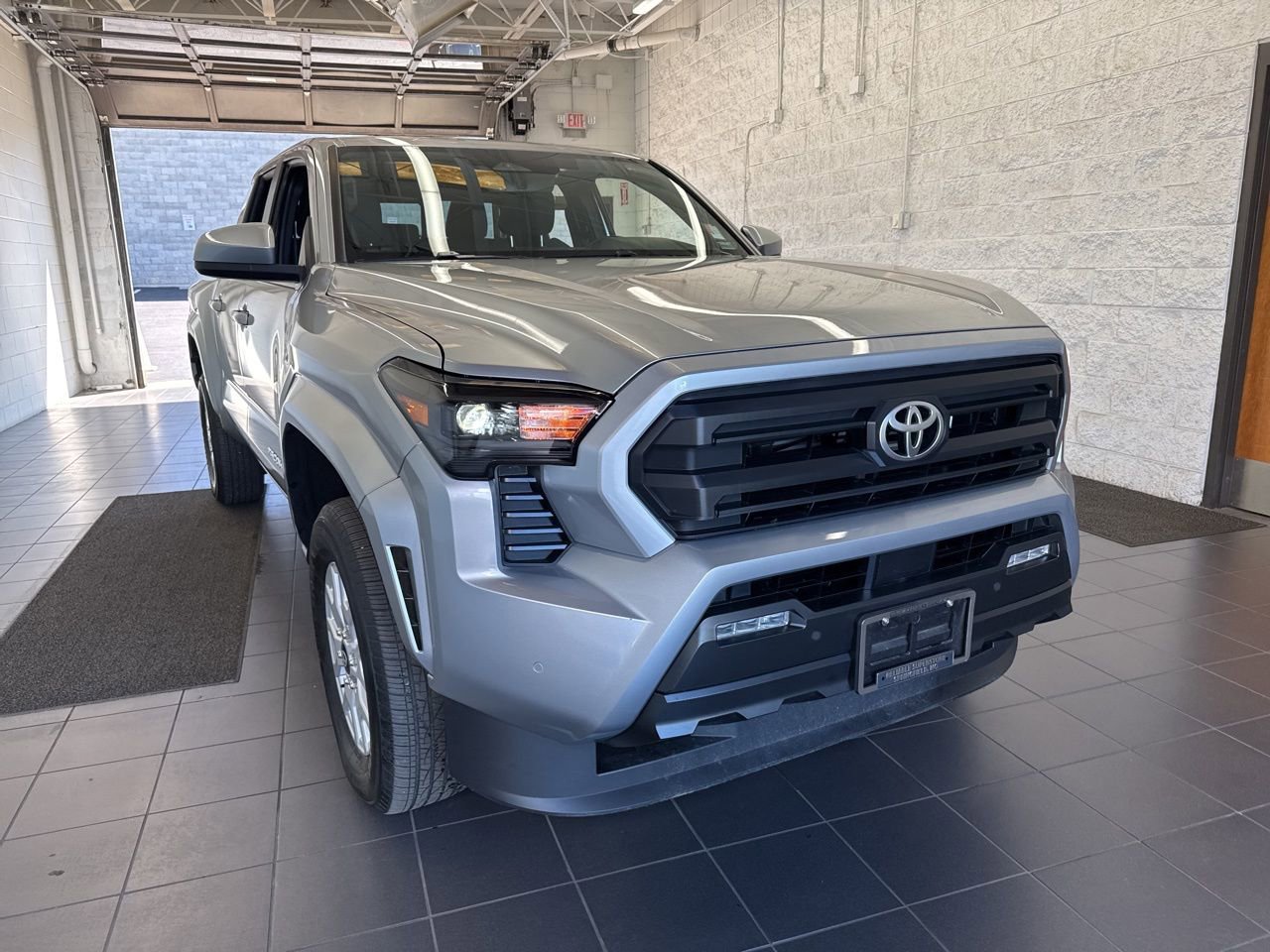Certified 2024 Toyota Tacoma SR5 w/ SR5 Upgrade Package image 2