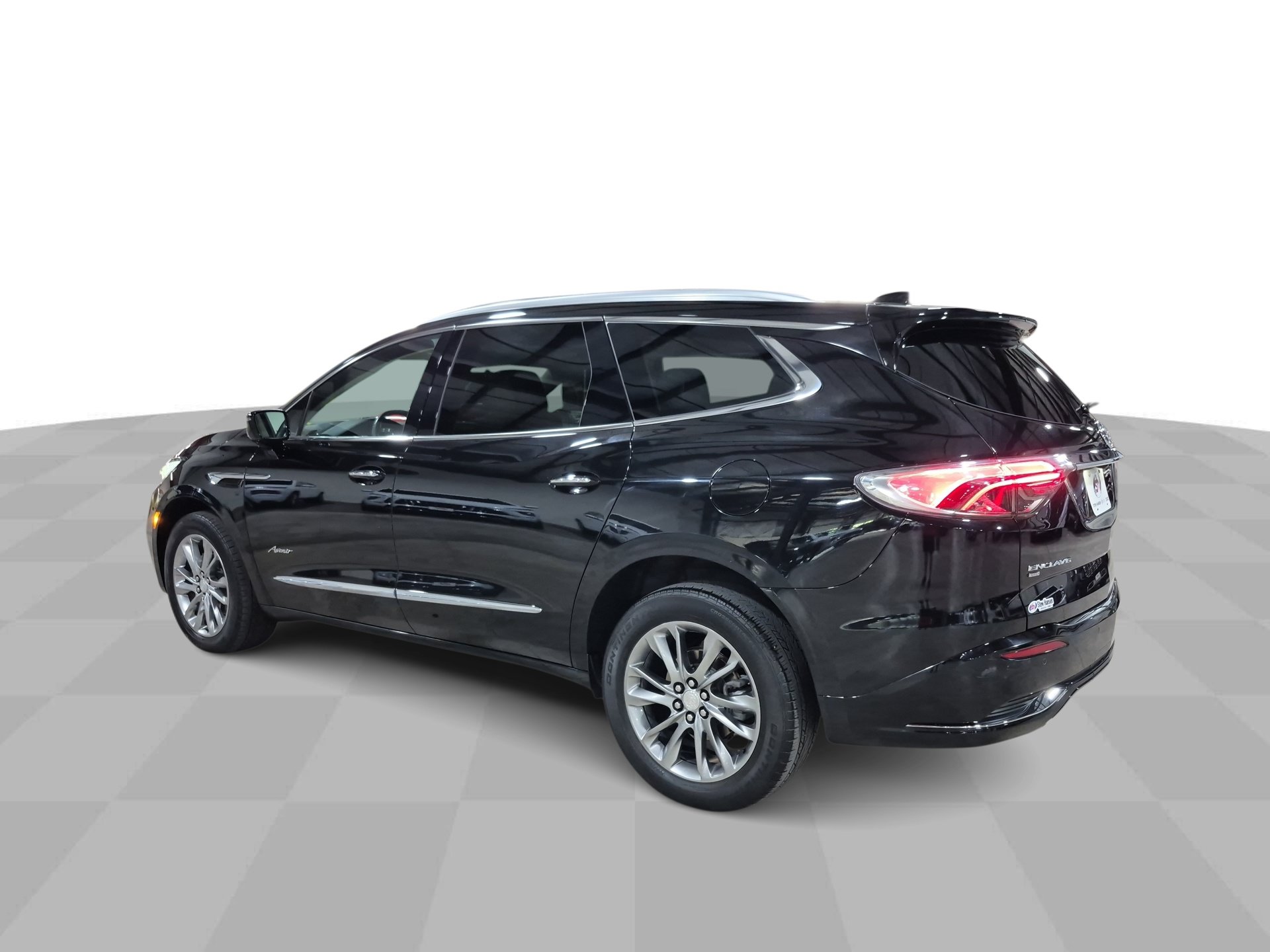 Used 2022 Buick Enclave Avenir w/ Avenir Technology Package AWD/4WD image 7