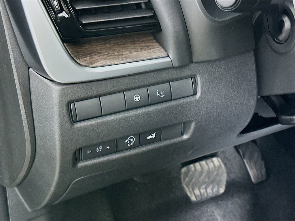 New 2026 Nissan Rogue Platinum w/ Platinum Premium Package image 15