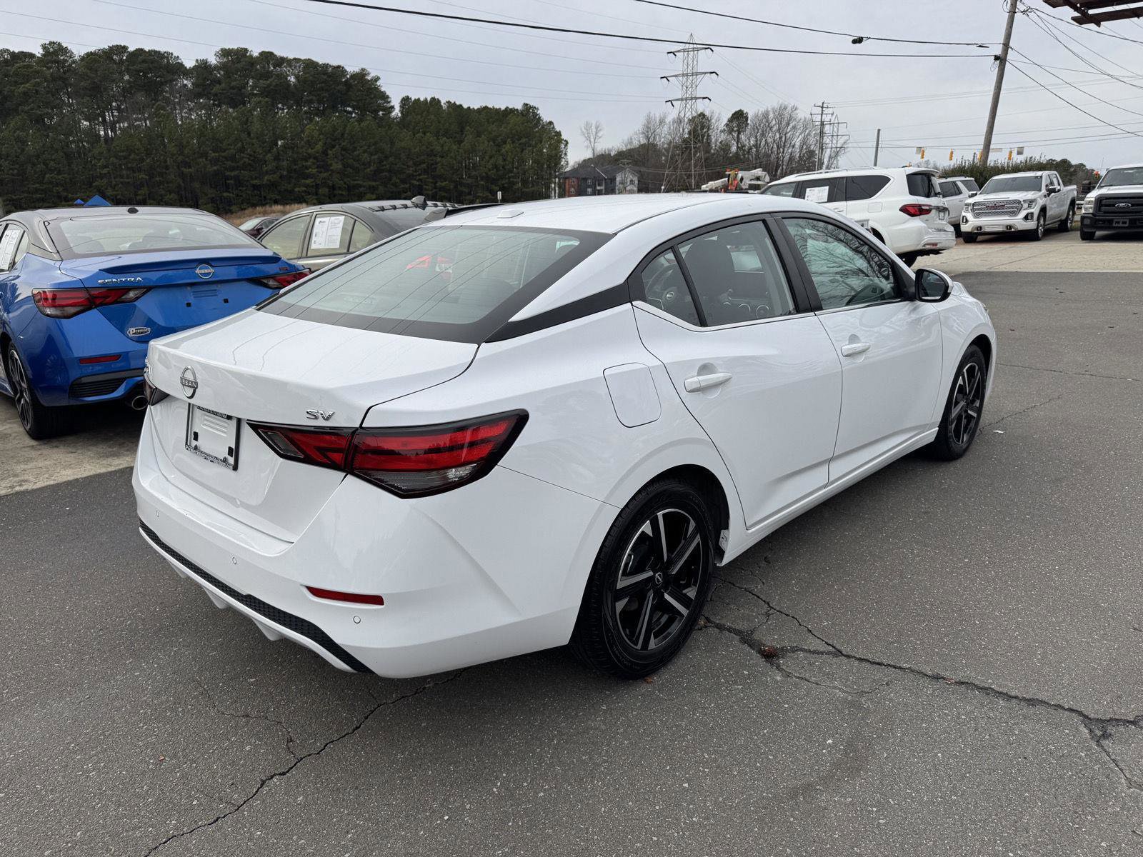 Used 2024 Nissan Sentra SV image 12