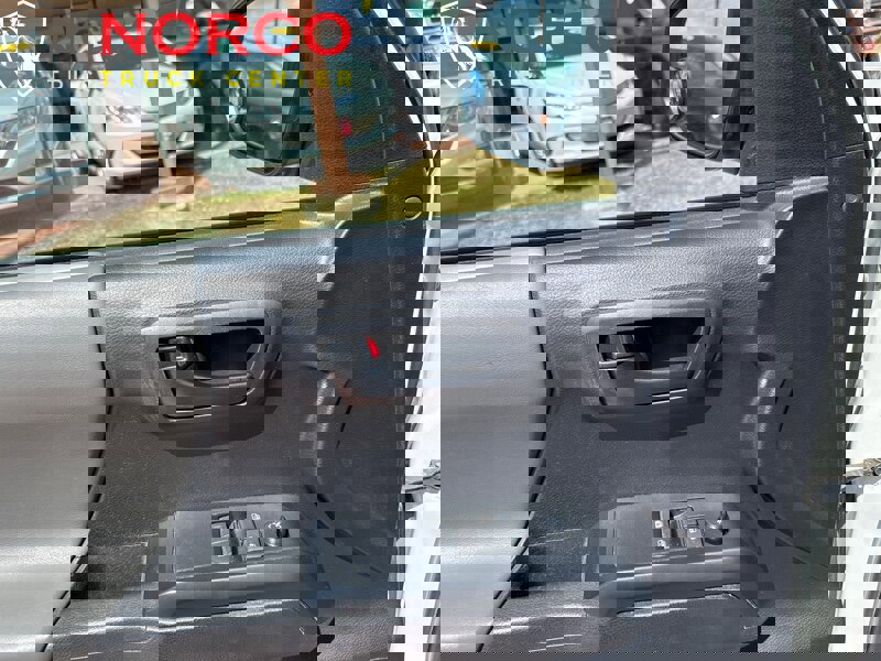 Used 2020 Toyota Tacoma SR image 16