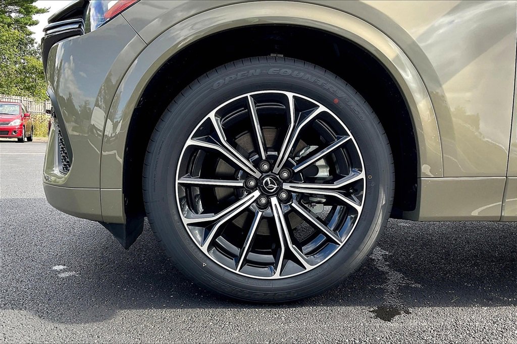 New 2025 MAZDA CX-70 3.3 Turbo S w/ Premium Package image 12