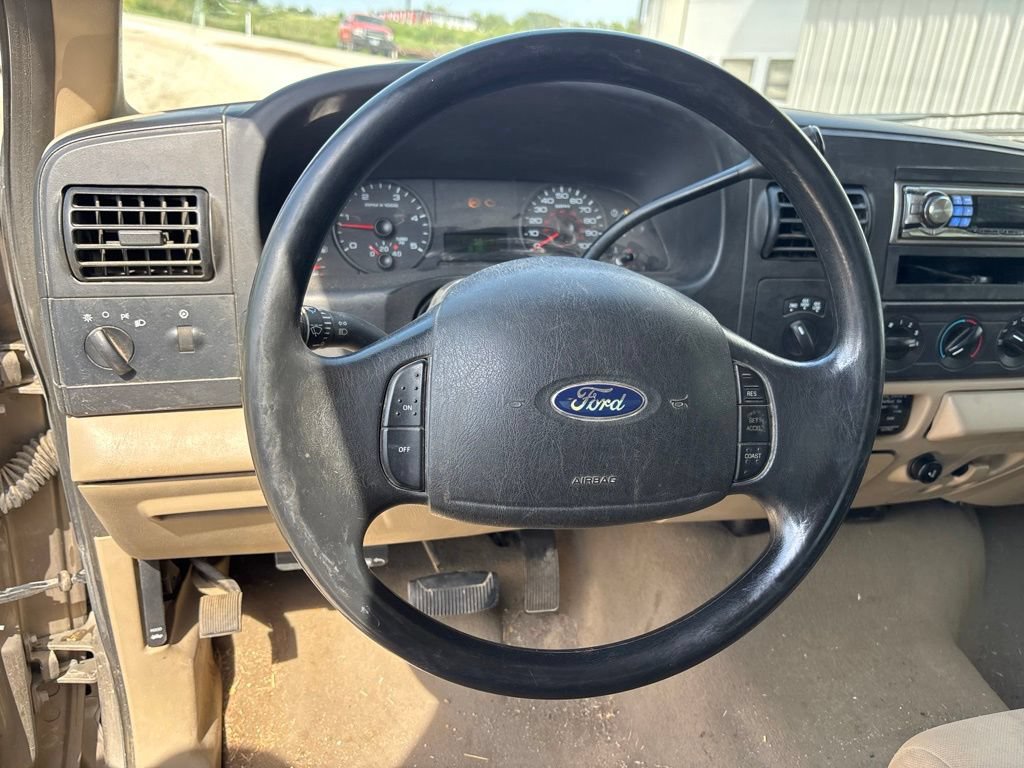 Used 2006 Ford F250 4x4 Crew Cab Super Duty image 16