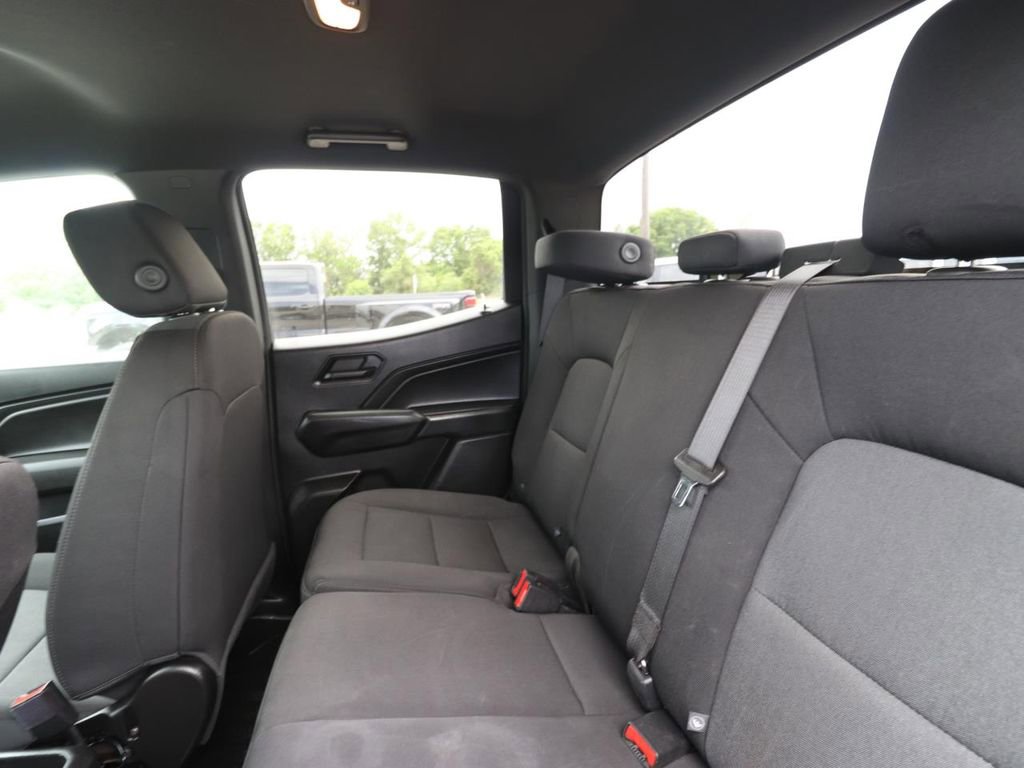 Used 2023 Chevrolet Colorado W/T image 9
