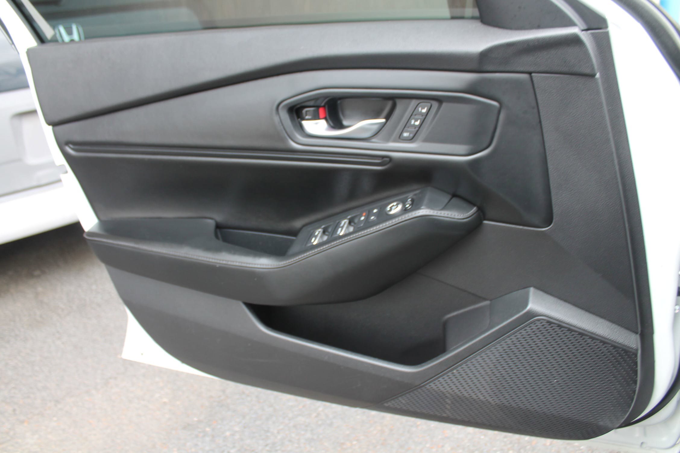 Used 2023 Honda Accord Sport image 13
