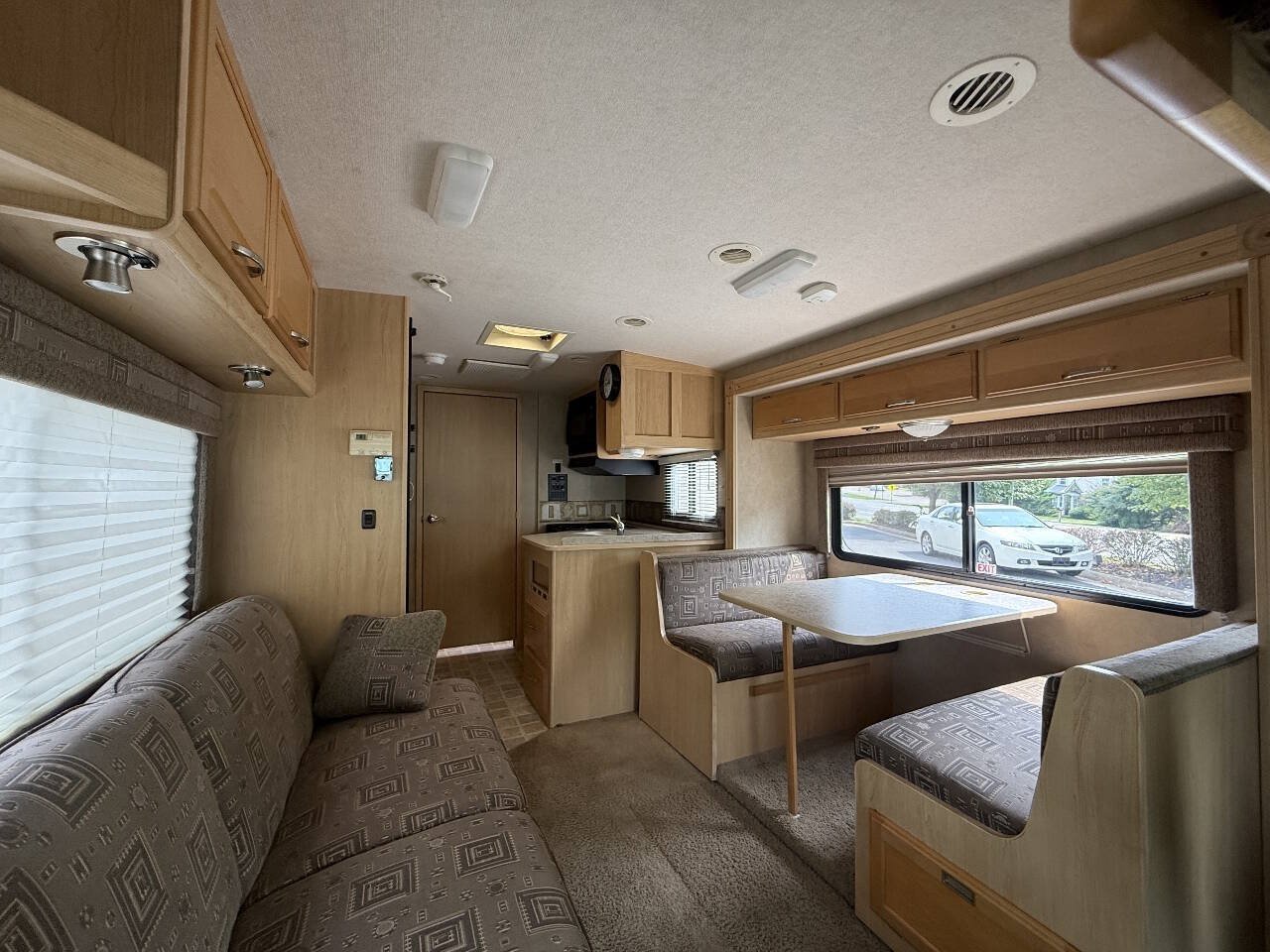 Used 2006 Ford E-450 and Econoline 450 RWD image 15