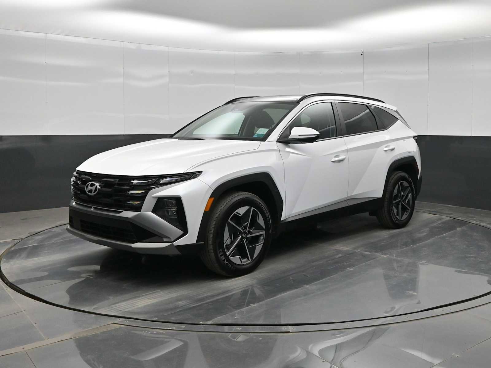 Used 2025 Hyundai Tucson SEL image 4