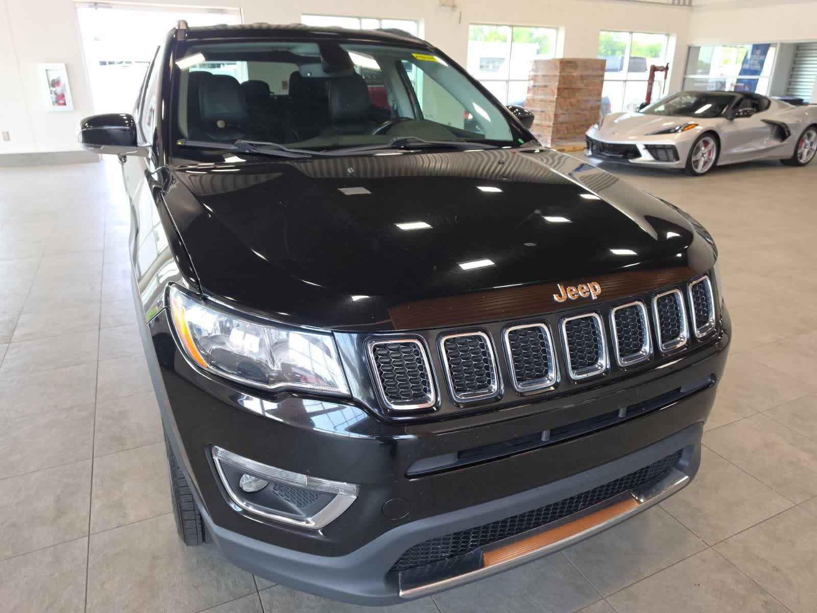 Used 2019 Jeep Compass Limited AWD/4WD image 4