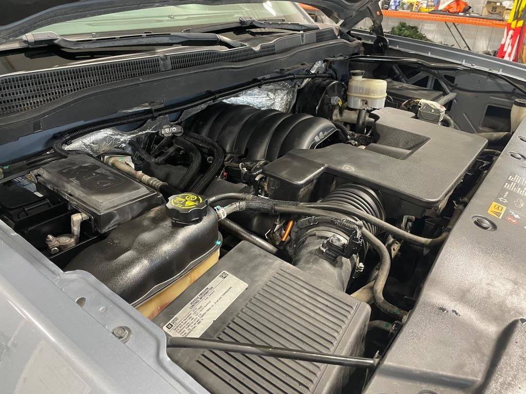 Used 2015 Chevrolet Silverado 1500 LT w/ LT Convenience Package AWD/4WD image 37