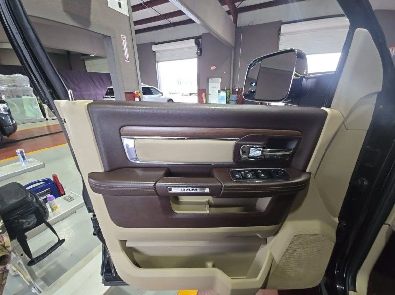 Used 2014 RAM 2500 Laramie image 14