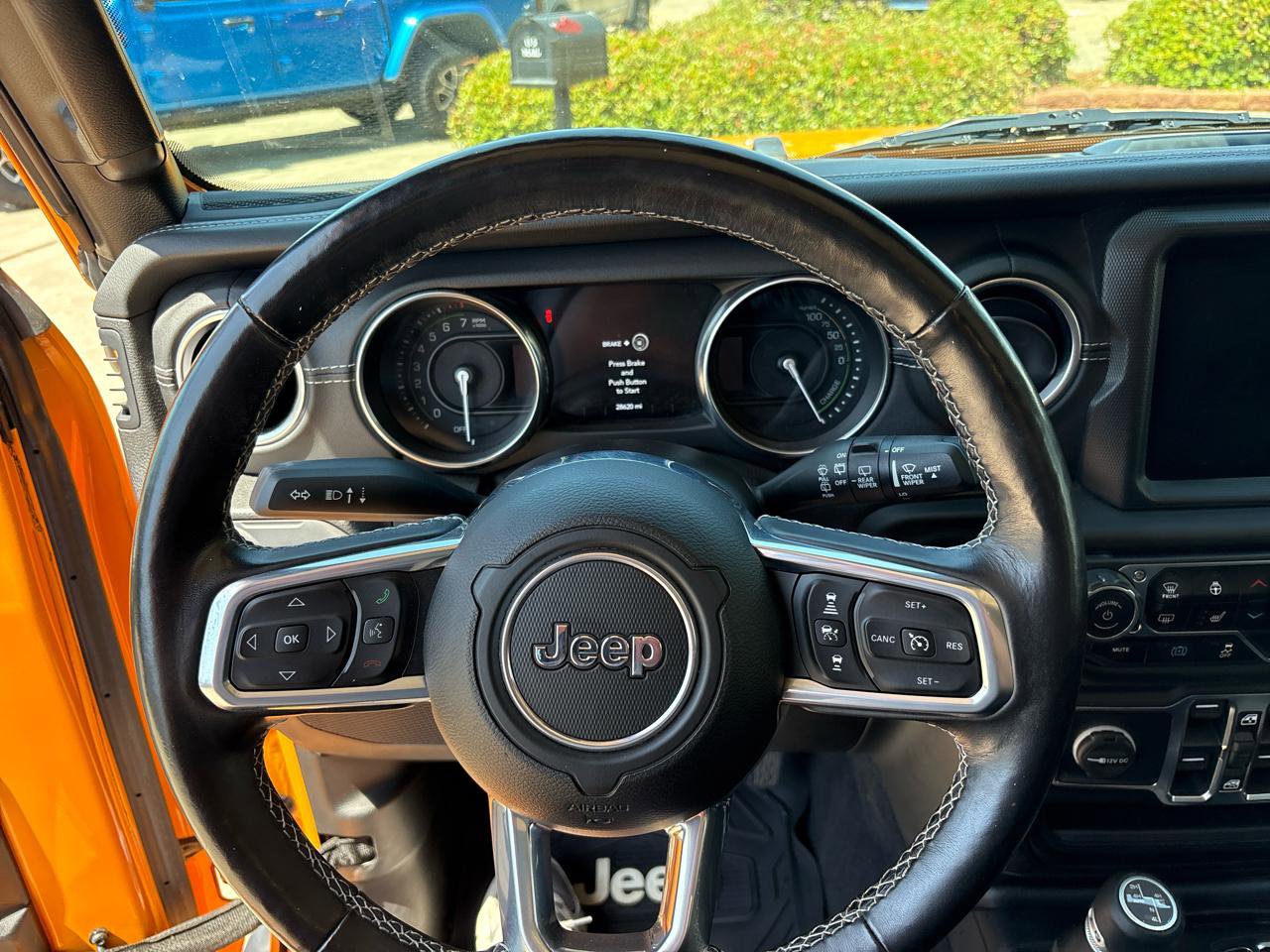 Used 2021 Jeep Wrangler Unlimited Sahara w/ Cold Weather Group AWD/4WD image 20