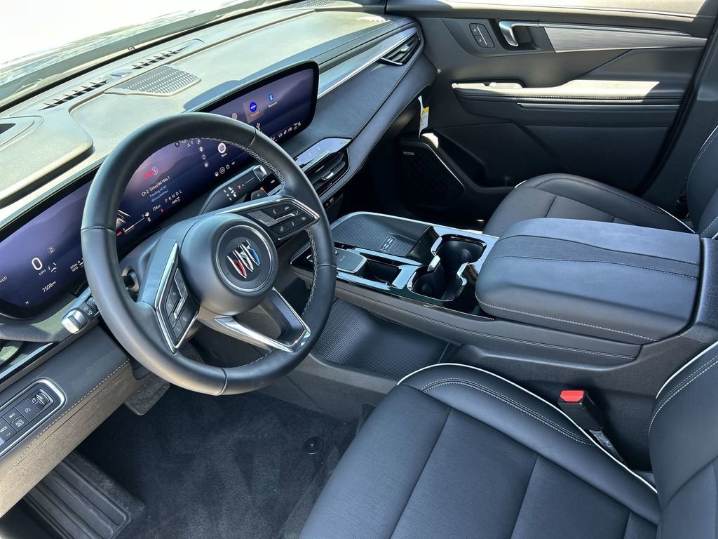 Used 2025 Buick Enclave Preferred w/ Power Package AWD/4WD image 10