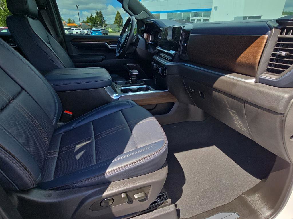 Certified 2024 Chevrolet Silverado 1500 High Country image 18
