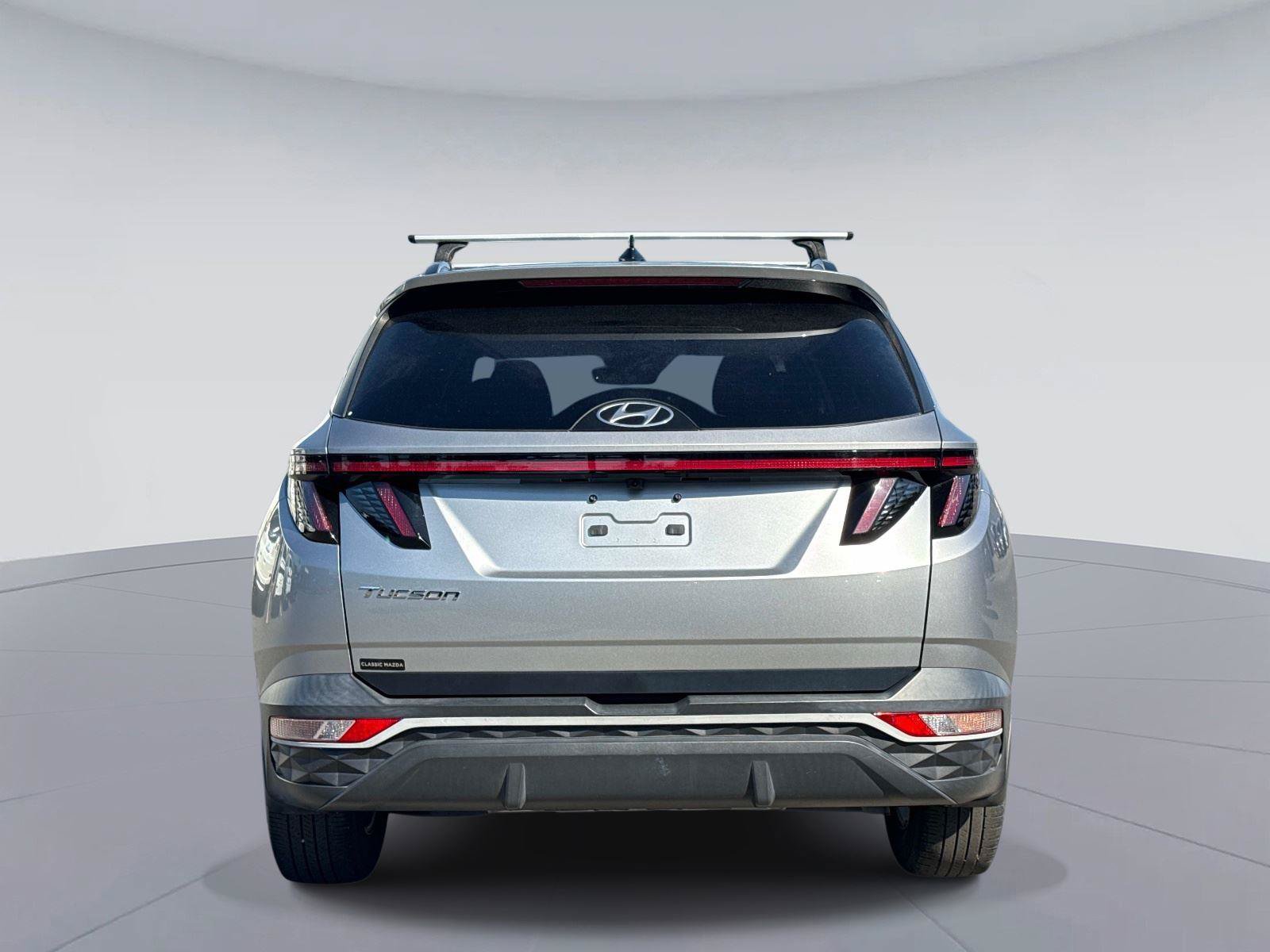 Used 2023 Hyundai Tucson SEL FWD image 4