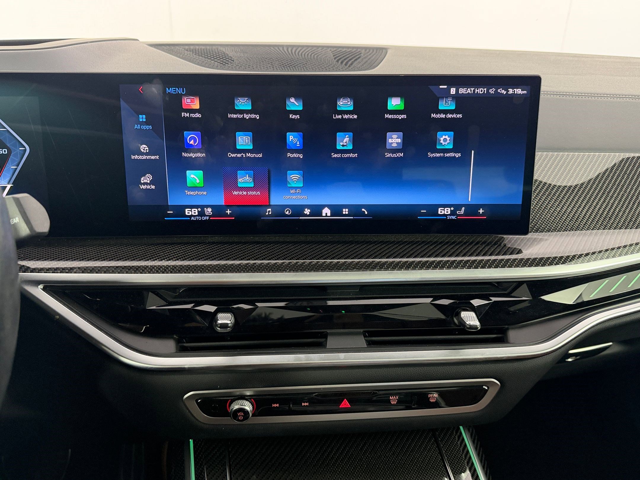 Certified 2024 BMW X7 M60i w/ Climate Comfort Package image 25