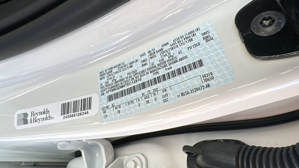 New 2026 Ford F350 Platinum image 30