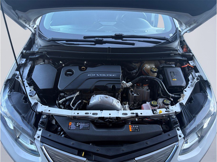 Used 2017 Chevrolet Volt Premier w/ Driver Confidence II Package image 9