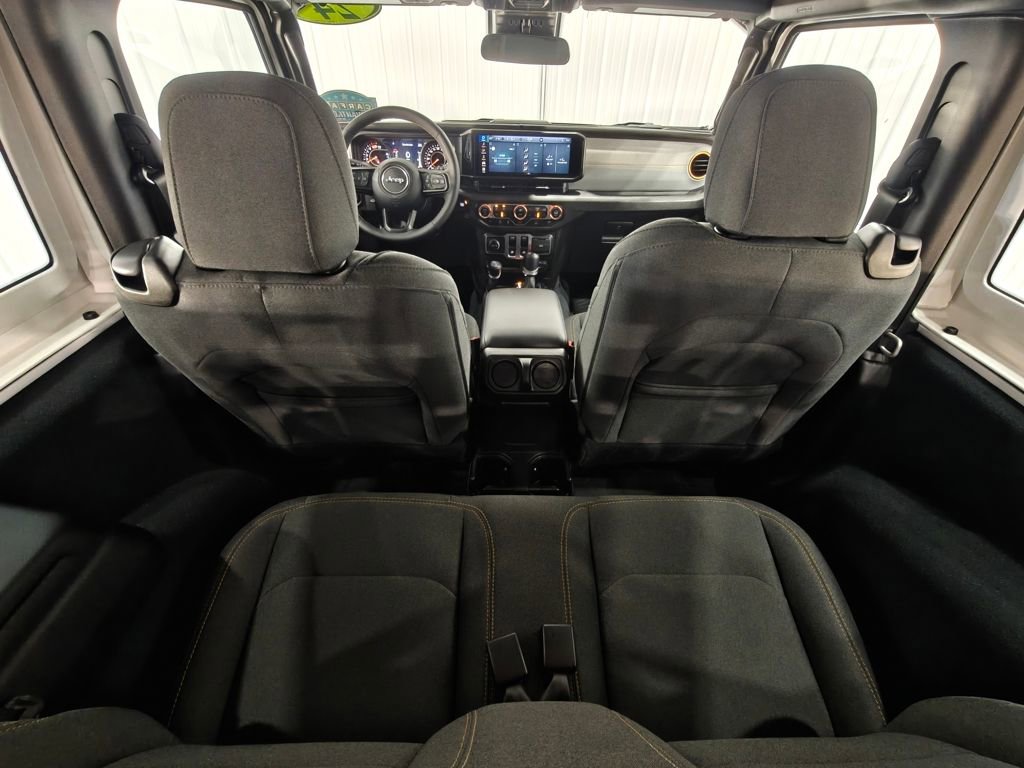 Used 2024 Jeep Wrangler Sport S image 27