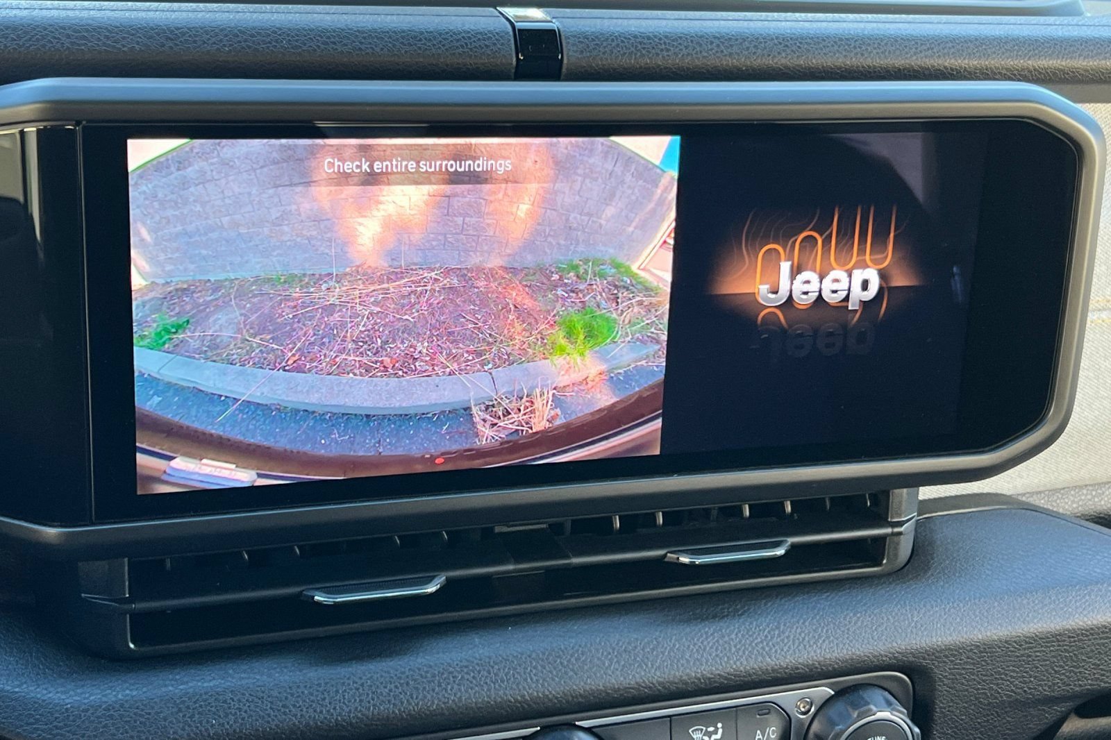 New 2026 Jeep Wrangler Sport AWD/4WD image 18