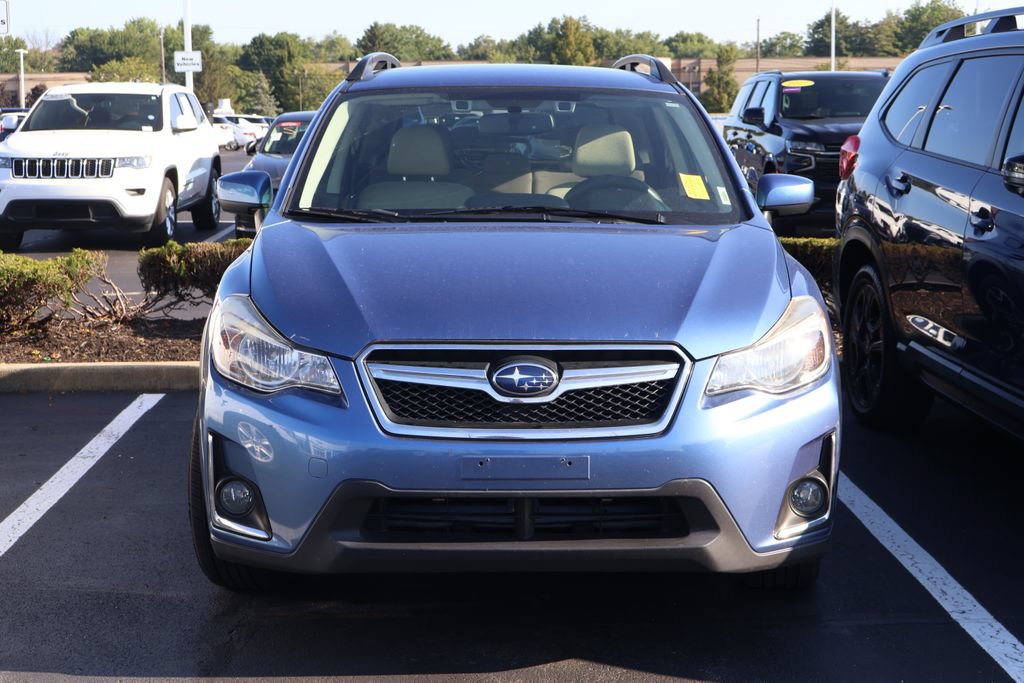 Used 2016 Subaru Crosstrek 2.0i Premium AWD/4WD image 2