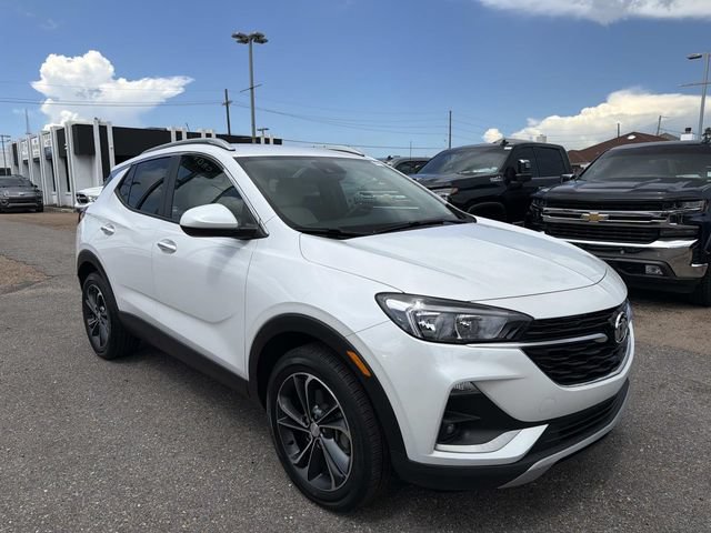 Used 2023 Buick Encore GX Select FWD image 4