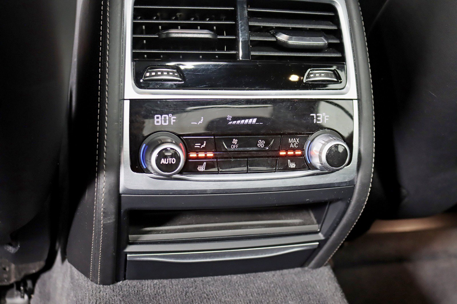 Used 2019 BMW 750i xDrive w/ M Sport Package AWD/4WD image 27