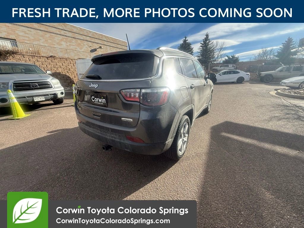 Used 2022 Jeep Compass Latitude w/ Convenience Group image 9