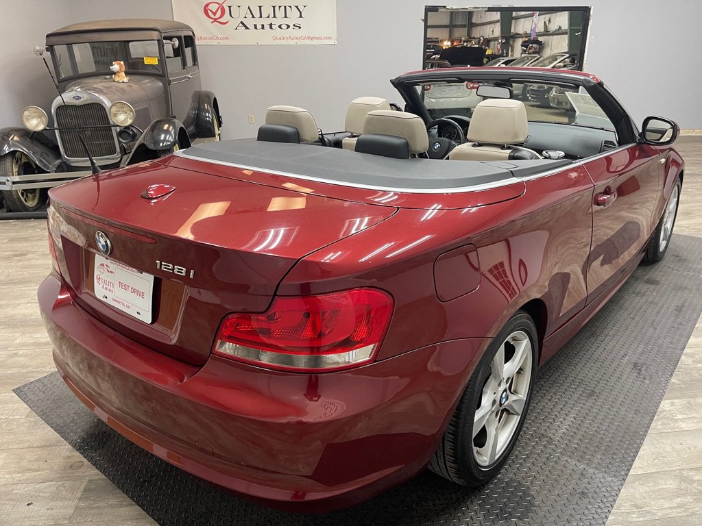 Used 2013 BMW 128i Convertible RWD image 8