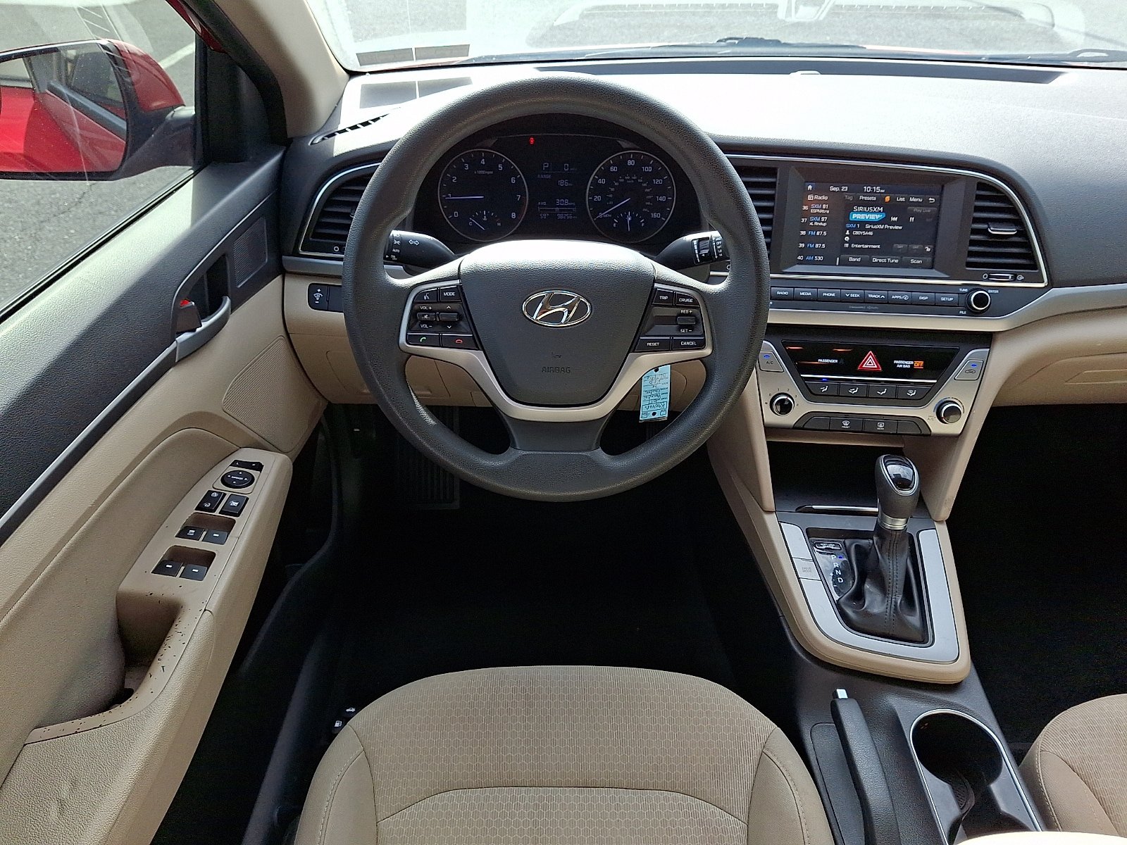 Used 2017 Hyundai Elantra SE FWD image 13