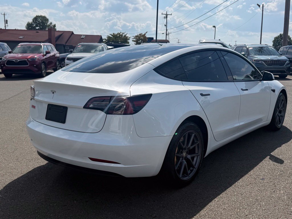 Used 2023 Tesla Model 3 Standard Range RWD image 3